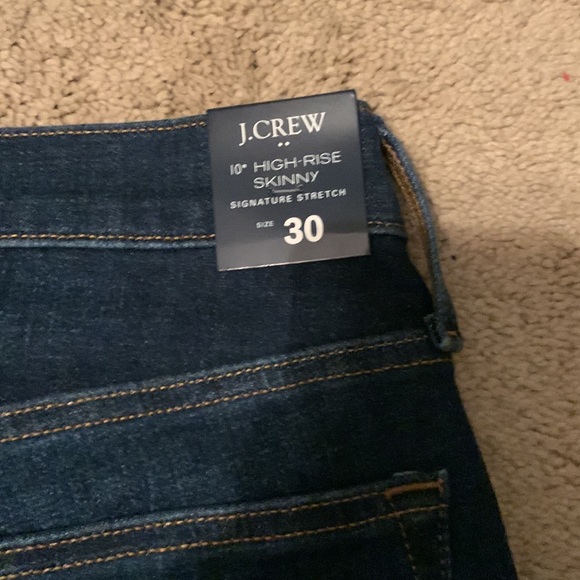 NWT J.Crew High Rise Dark Blue Jeans. Size 30. - Picture 5 of 10